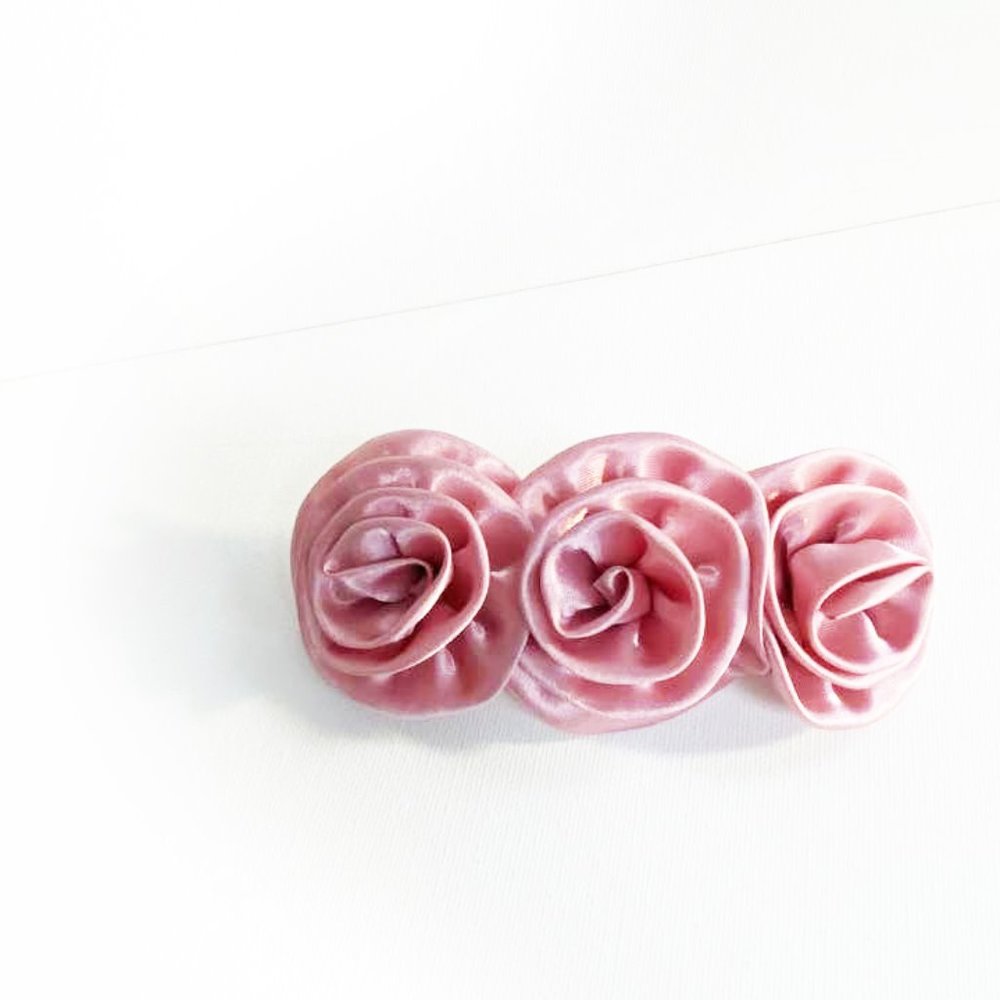 Flower blossom hairpin